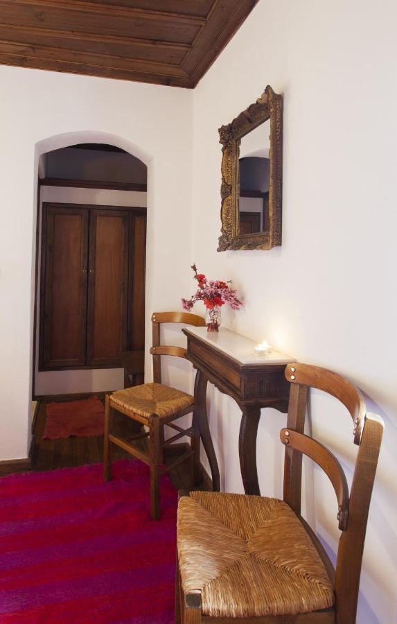 Mpelleiko Hotel Stemnitsa Bagian luar foto