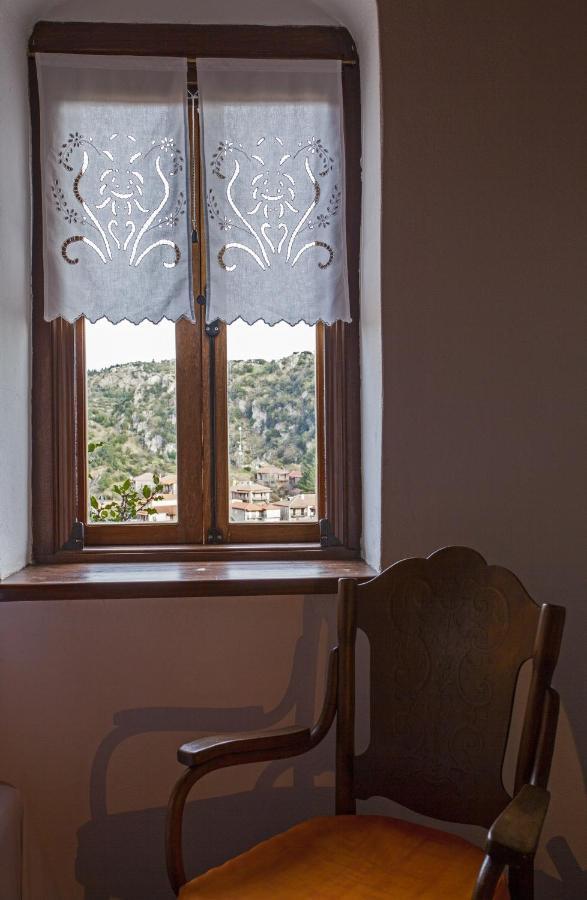 Mpelleiko Hotel Stemnitsa Bagian luar foto